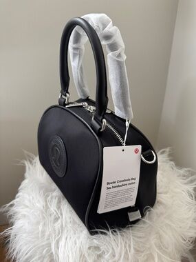 lululemon athletica Black Bowler Crossbody Bag